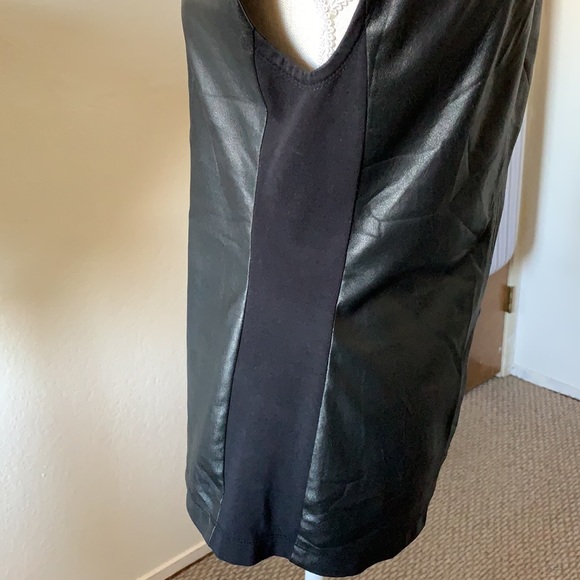 Vegan leather top - Picture 6 of 6